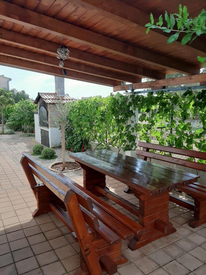Apartment Maslina بيوغْغاد نا موغو المظهر الخارجي الصورة