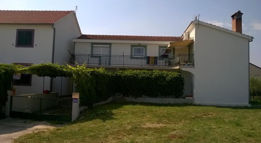 Apartment Maslina بيوغْغاد نا موغو المظهر الخارجي الصورة